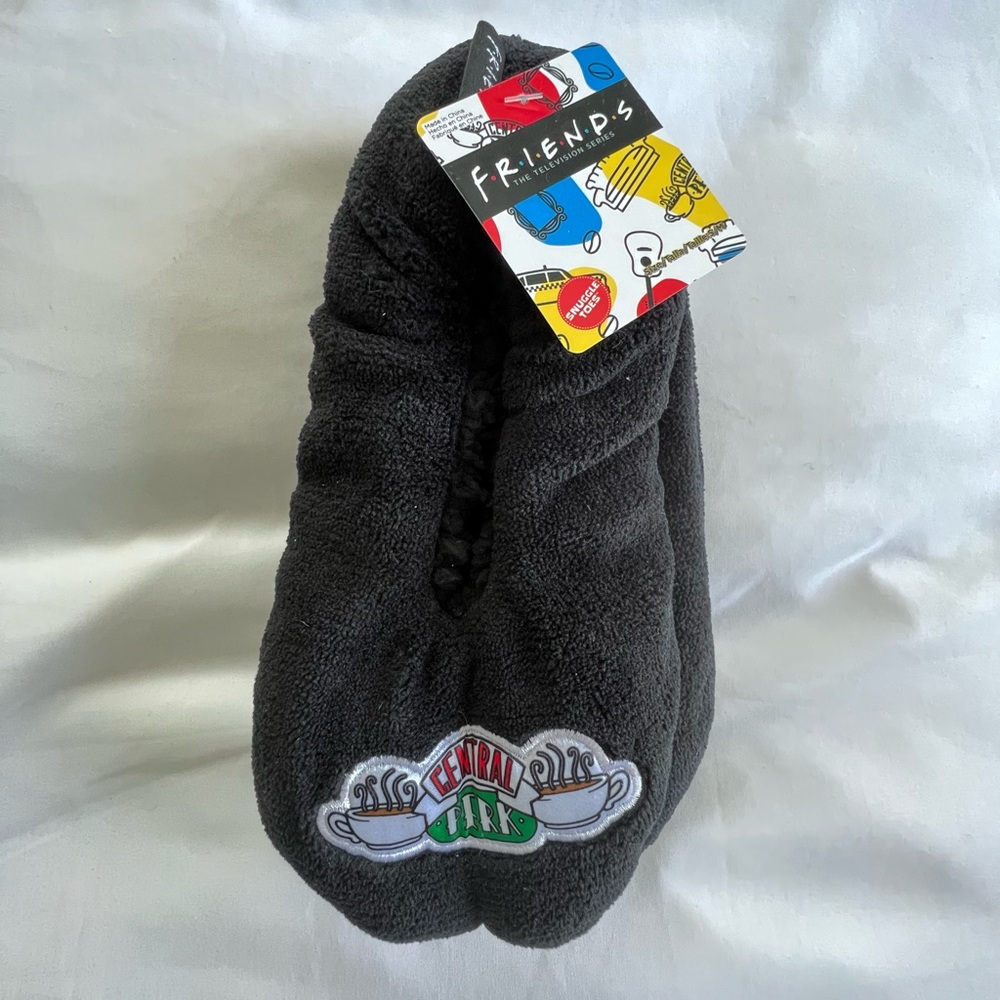 NWT Friends slippers